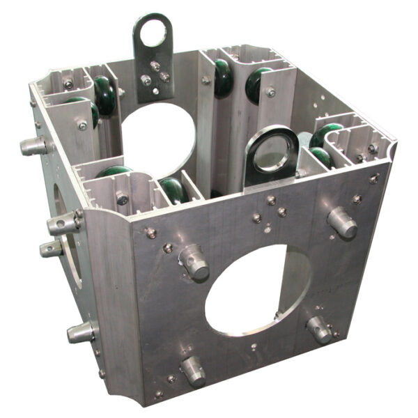 F34 Ground Support Tower Sleeve Block (with Half-Spigot Connectors on 2 Faces)