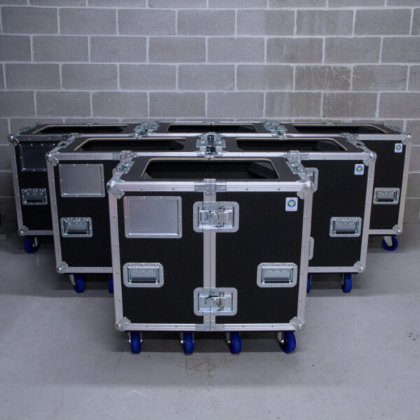 Dual D&B AudioTechnik M4 Monitors Ovation Road Case