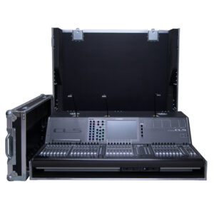 3 Piece Yamaha CL5 with Dogbox Mixer Ovation Road Case