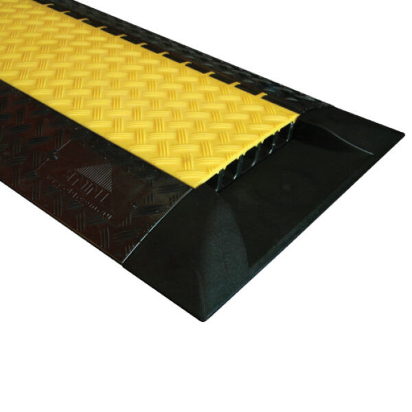 Defender Midi End Entry Ramp (Indent Only 3-5 Months) - Image 2